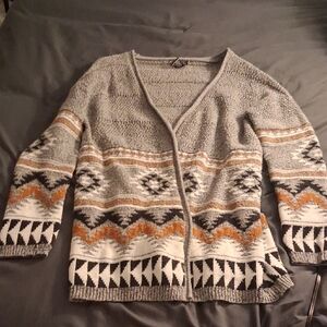 Rue21 Gray and Orange Patterned Cardigan